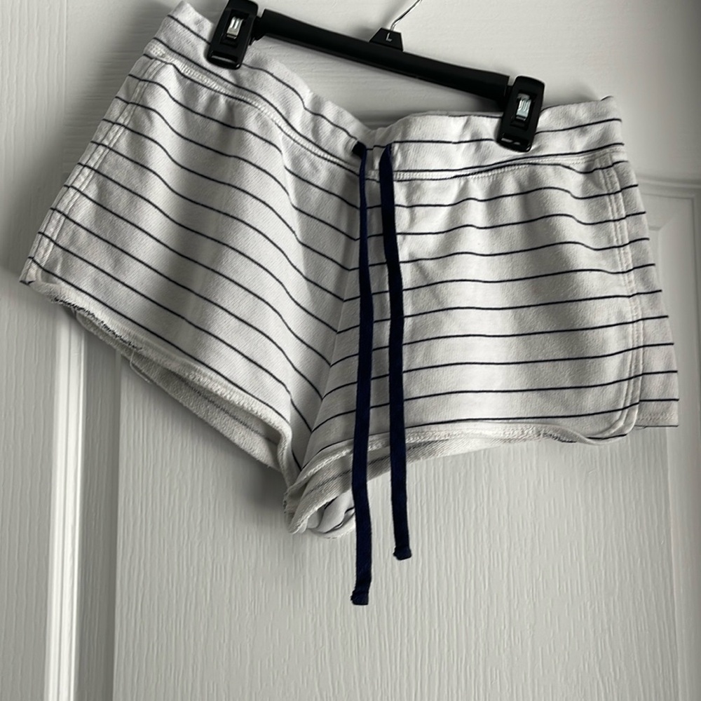 Old Navy Blue and Cream drawstring cotton shorts size medium